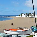 Apartment Casa Dubai - Private Anlage Am Meer/pool Playa Honda (Lanzarote)