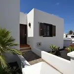 Apartment Casa Dubai - Private Anlage Am Meer/pool Playa Honda (Lanzarote)