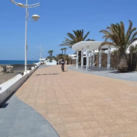 Casa Dubai - Private Anlage Am Meer/pool Playa Honda (Lanzarote)