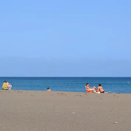 Casa Dubai - Private Anlage Am Meer/pool Playa Honda (Lanzarote)