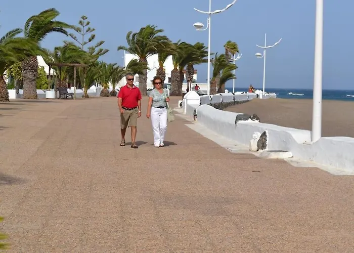 Casa Dubai - Private Anlage Am Meer/pool דירה