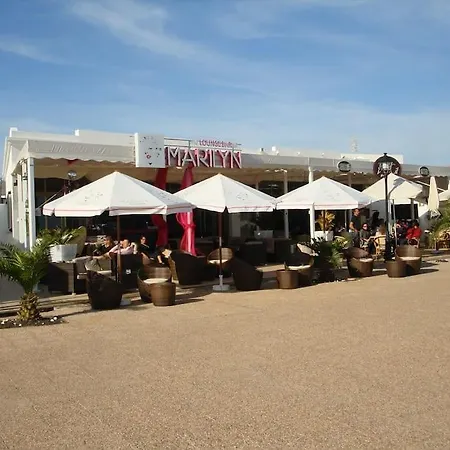 Apartment Casa Dubai - Private Anlage Am Meer/pool Playa Honda (Lanzarote)